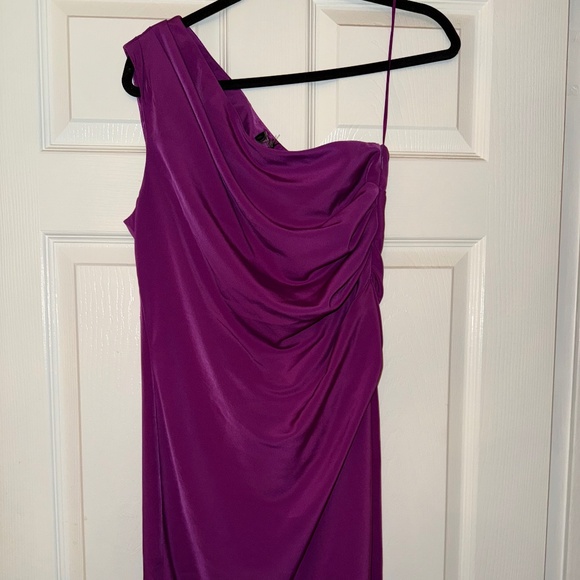 Dresses & Skirts - One shoulder dress